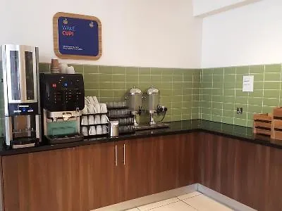 Holiday Inn Express Wakefield By Ihg Hotel